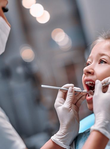 ¿Cuándo ir por primera vez al dentista?